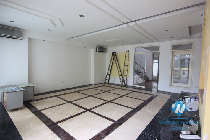 House rental on Xuan Dieu, Tay Ho